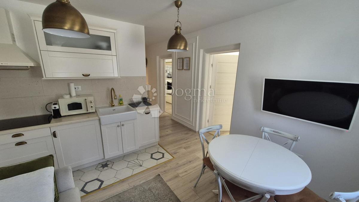 Stanovanje Vrsar, 77,97m2