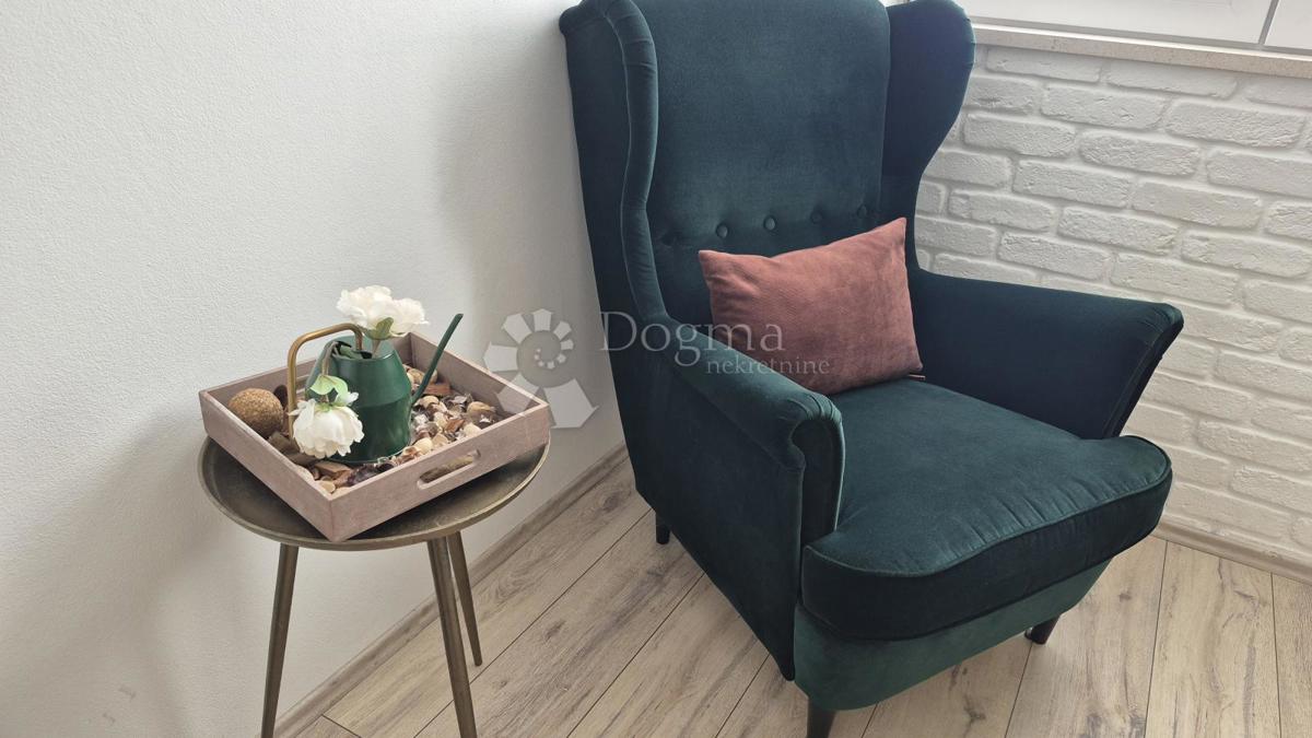 Stanovanje Vrsar, 77,97m2