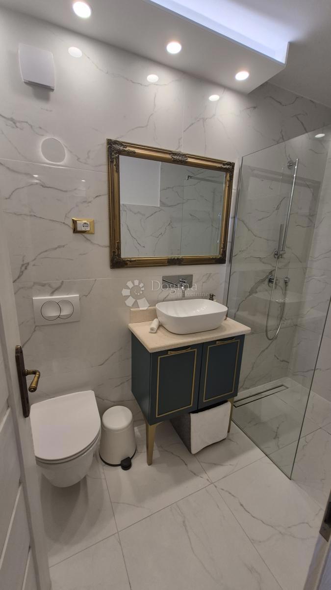 Stanovanje Vrsar, 77,97m2