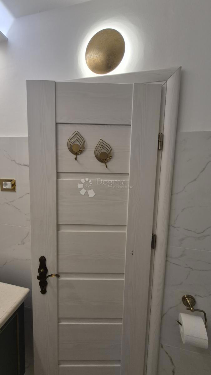 Stanovanje Vrsar, 77,97m2