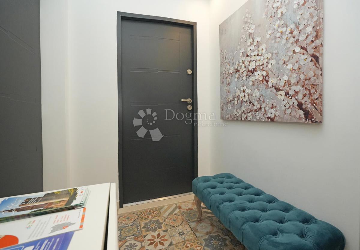 Stanovanje Vrsar, 77,97m2