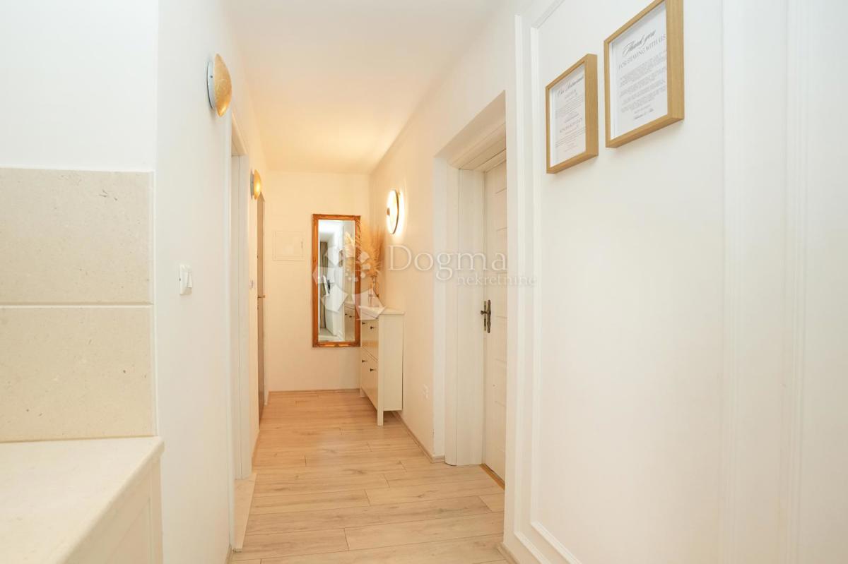 Stanovanje Vrsar, 77,97m2