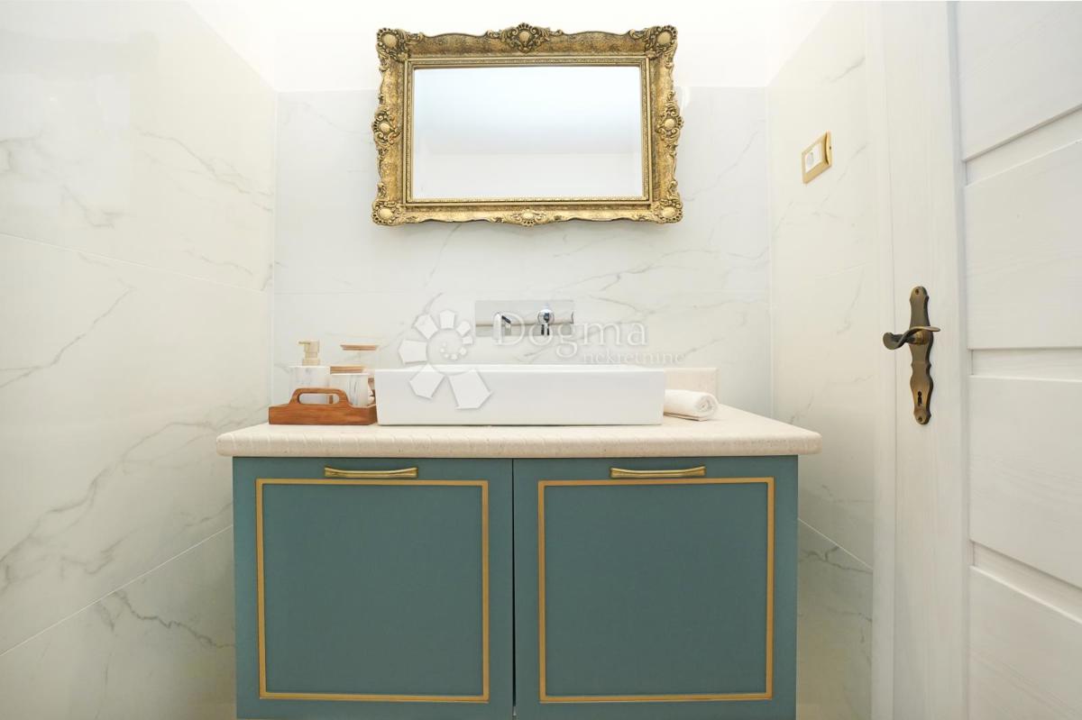 Stanovanje Vrsar, 77,97m2