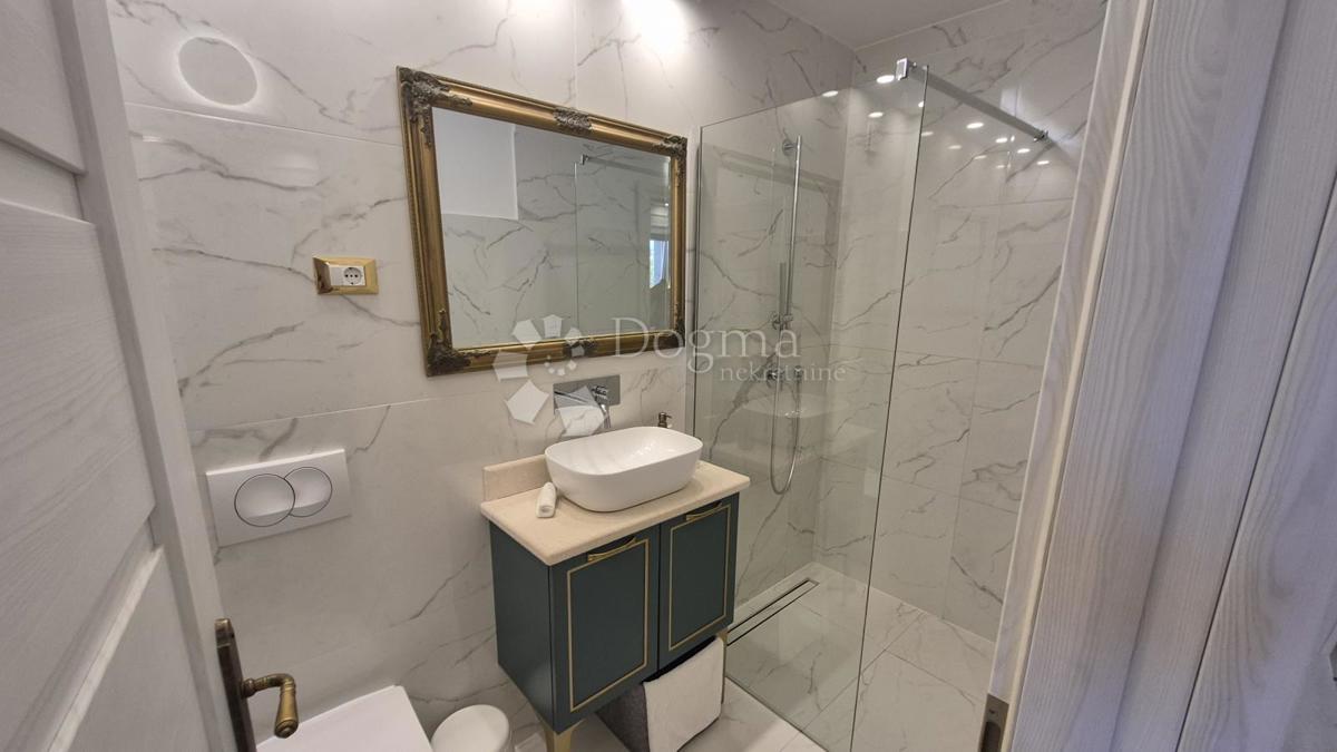 Stanovanje Vrsar, 77,97m2