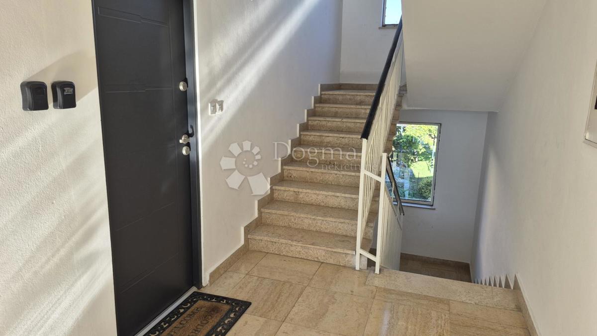 Stanovanje Vrsar, 77,97m2