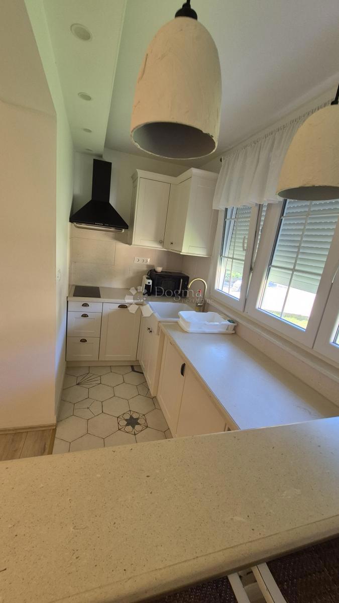 Stanovanje Vrsar, 77,97m2