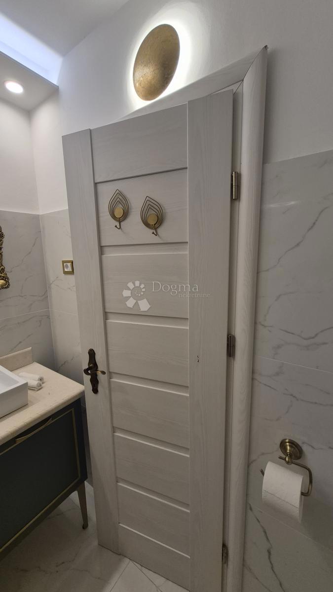 Stanovanje Vrsar, 77,97m2