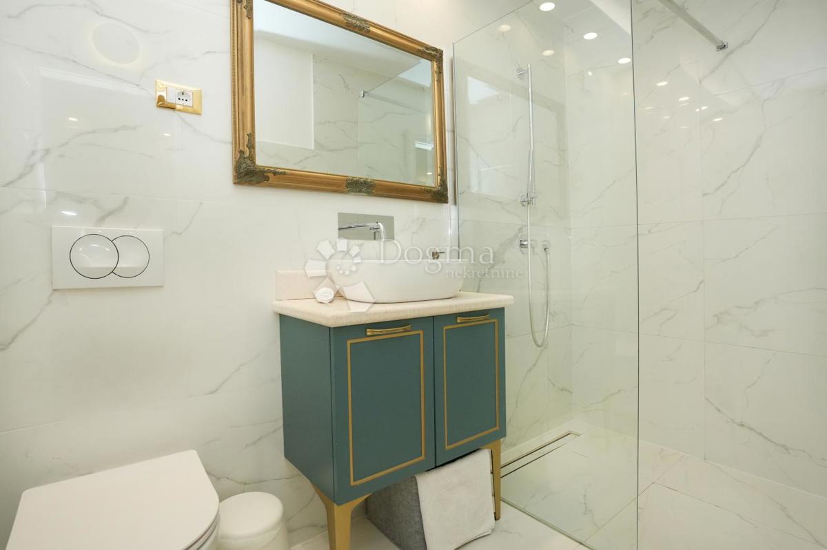 Stanovanje Vrsar, 77,97m2