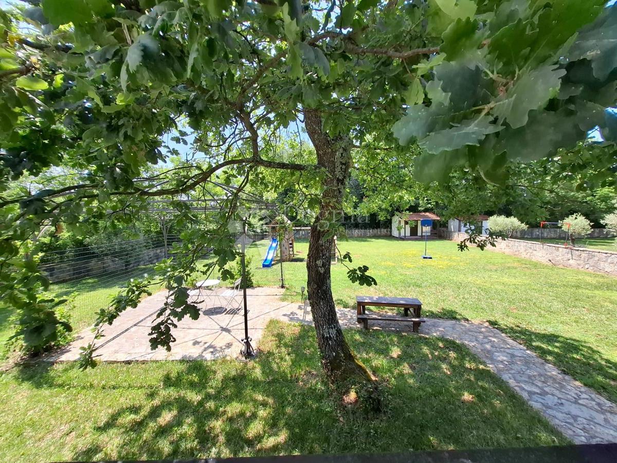 Hiša Višnjan, 205m2