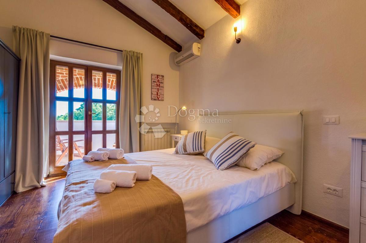 Hiša Višnjan, 205m2