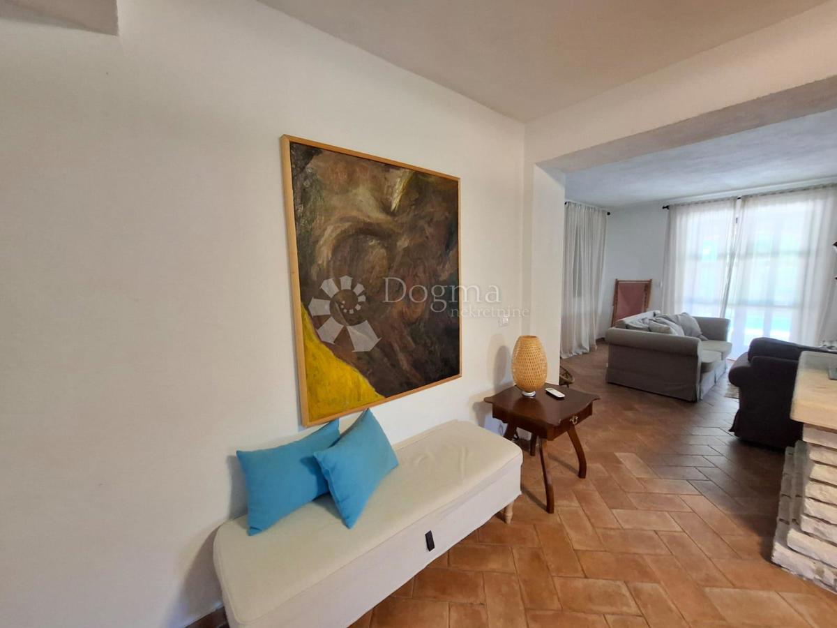 Hiša Višnjan, 205m2