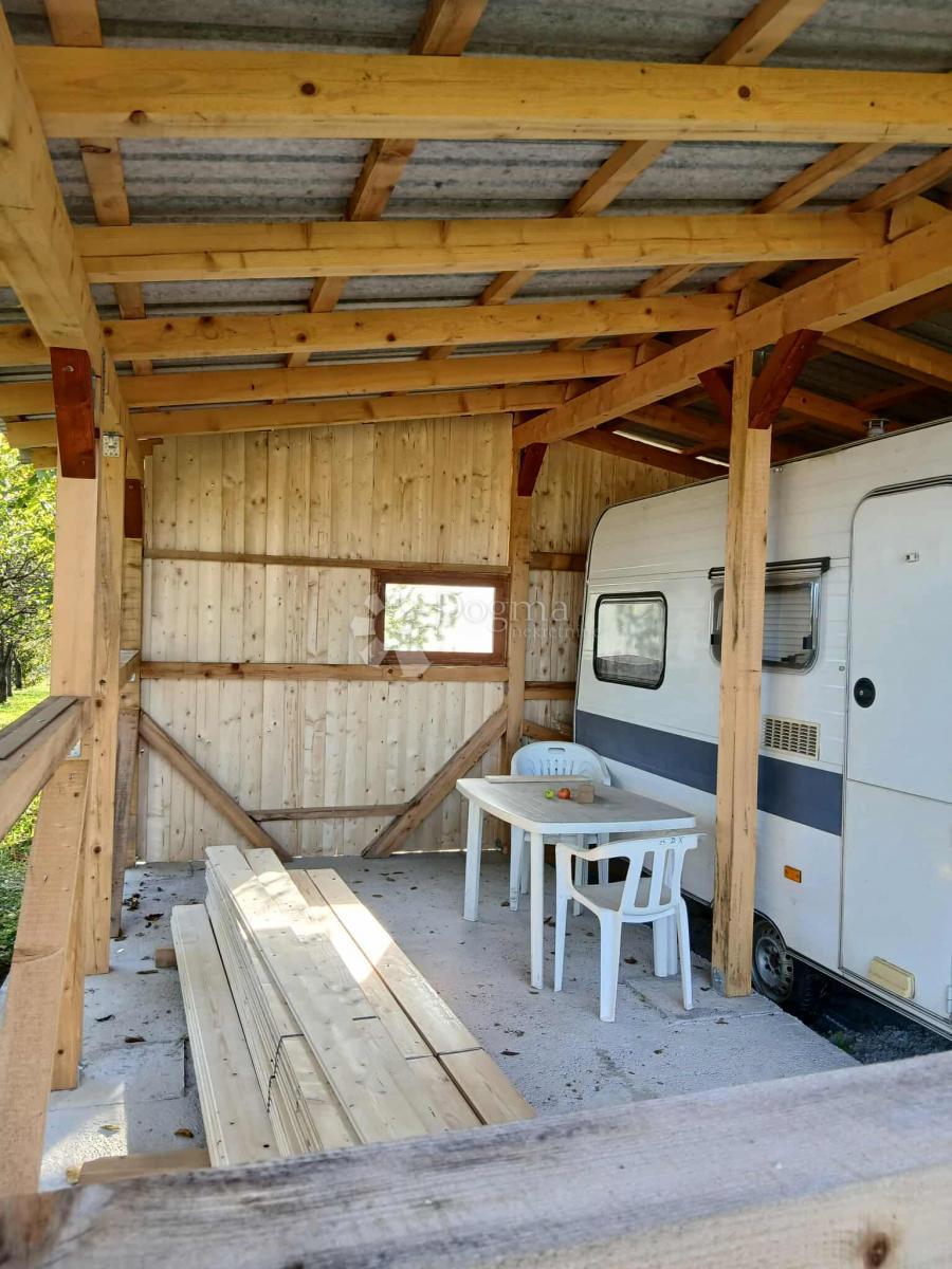 Kmetijsko zemljišče Tounj, 4.042m2