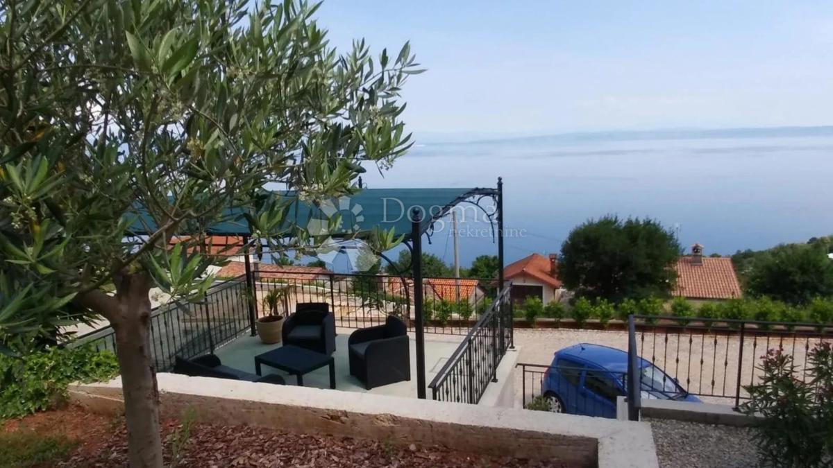 Hiša Liganj, Lovran, 257m2