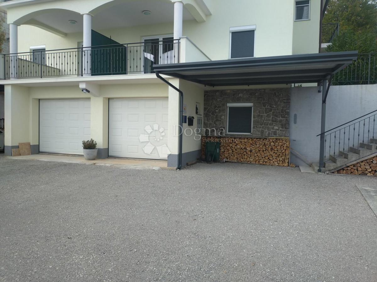 Hiša Liganj, Lovran, 257m2