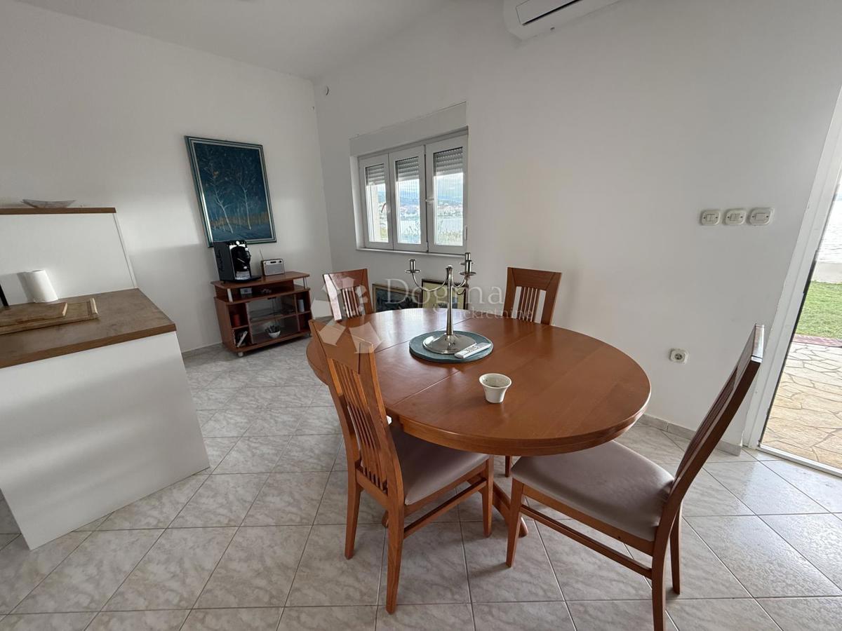 Hiša Posedarje, 174m2