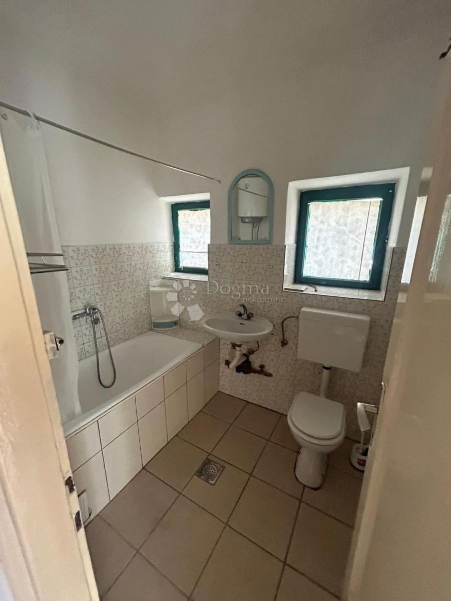 Stanovanje Baćina, Ploče, 57,15m2