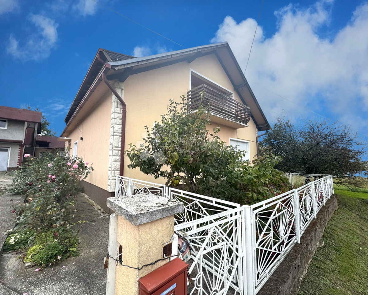 Hiša Maglenča, Veliko Trojstvo, 156m2