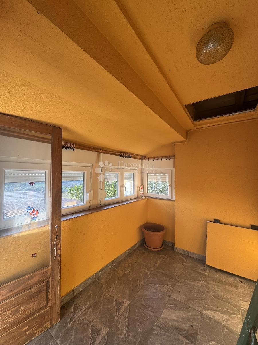 Hiša Maglenča, Veliko Trojstvo, 156m2