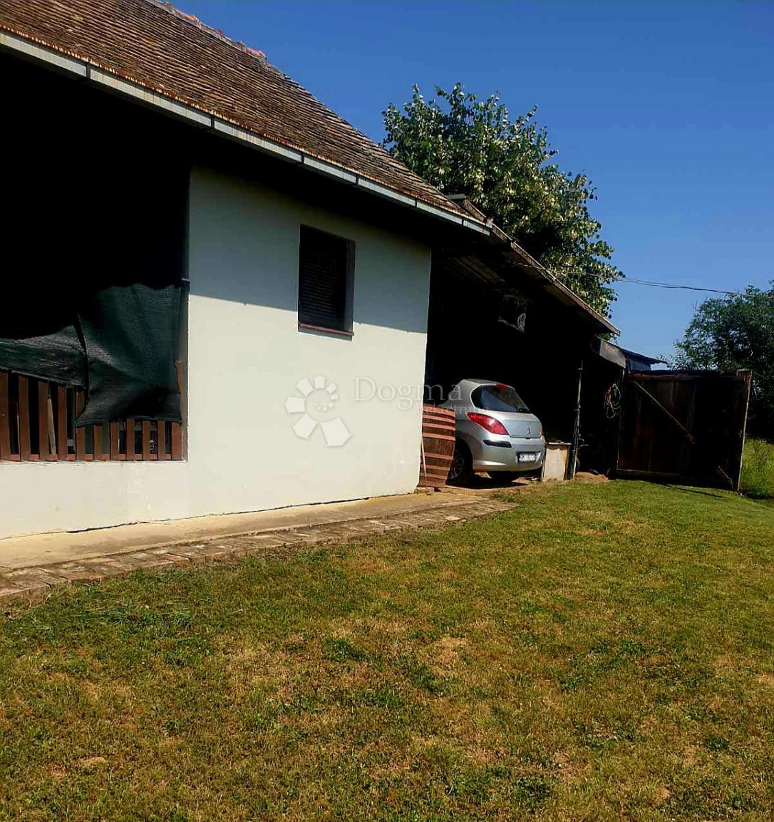 Hiša Kamenac, Kneževi Vinogradi, 45m2