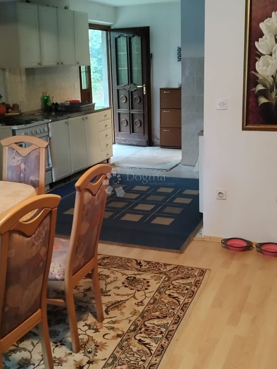 Hiša Ćikovići, Kastav, 140m2