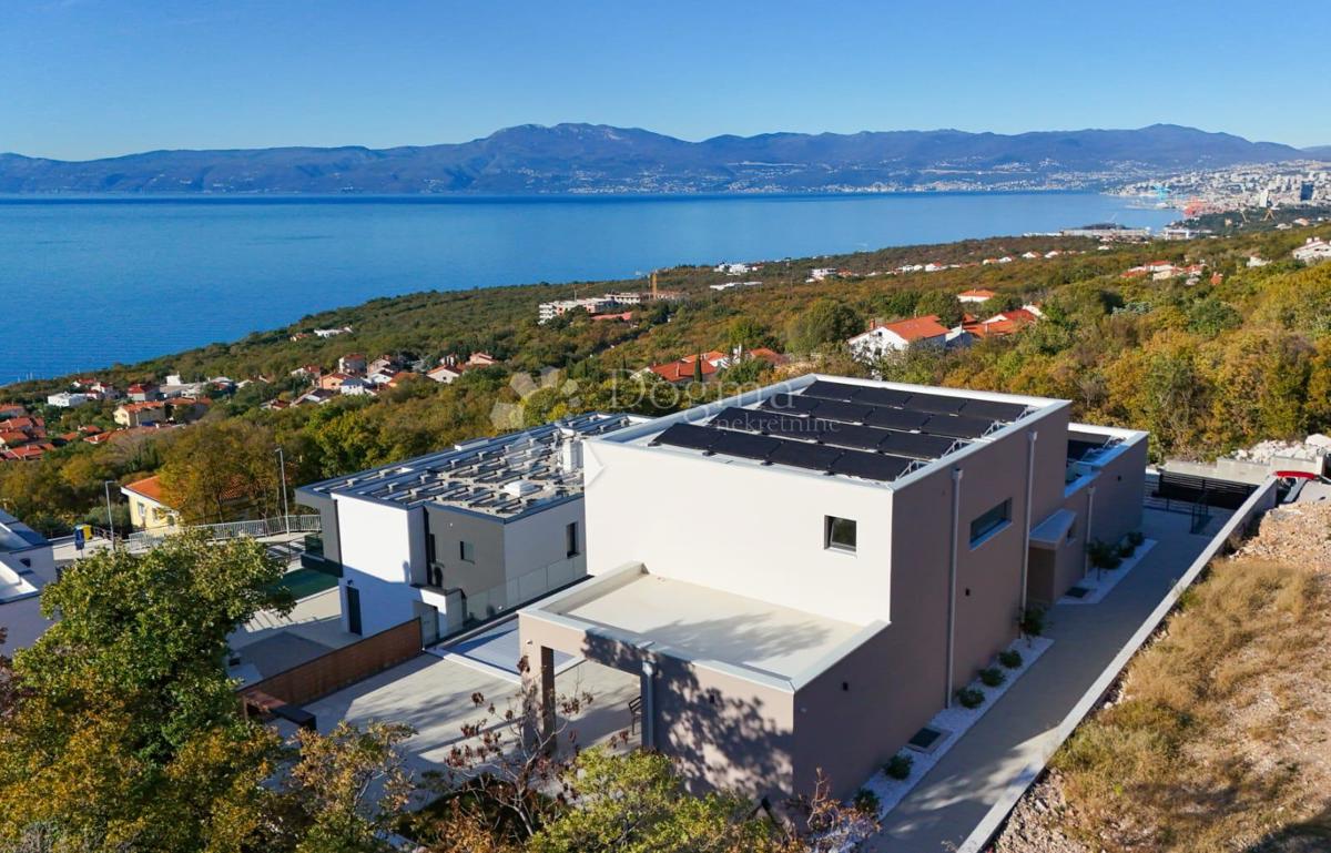 Hiša Dujmići, Kostrena, 295m2