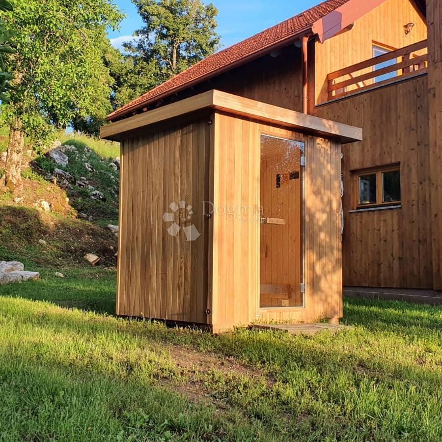 Hiša Bukovac Perušićki, Perušić, 125m2