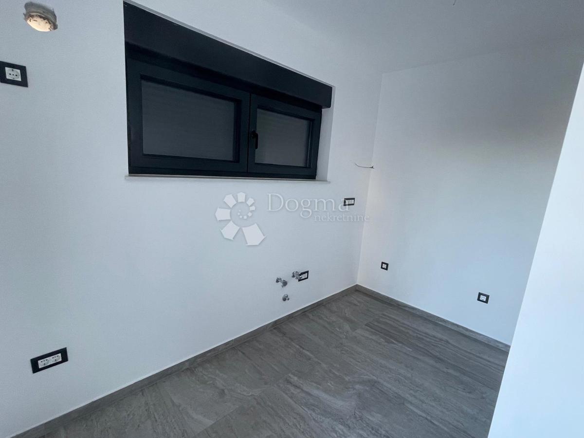 Stanovanje Murter, 91,06m2