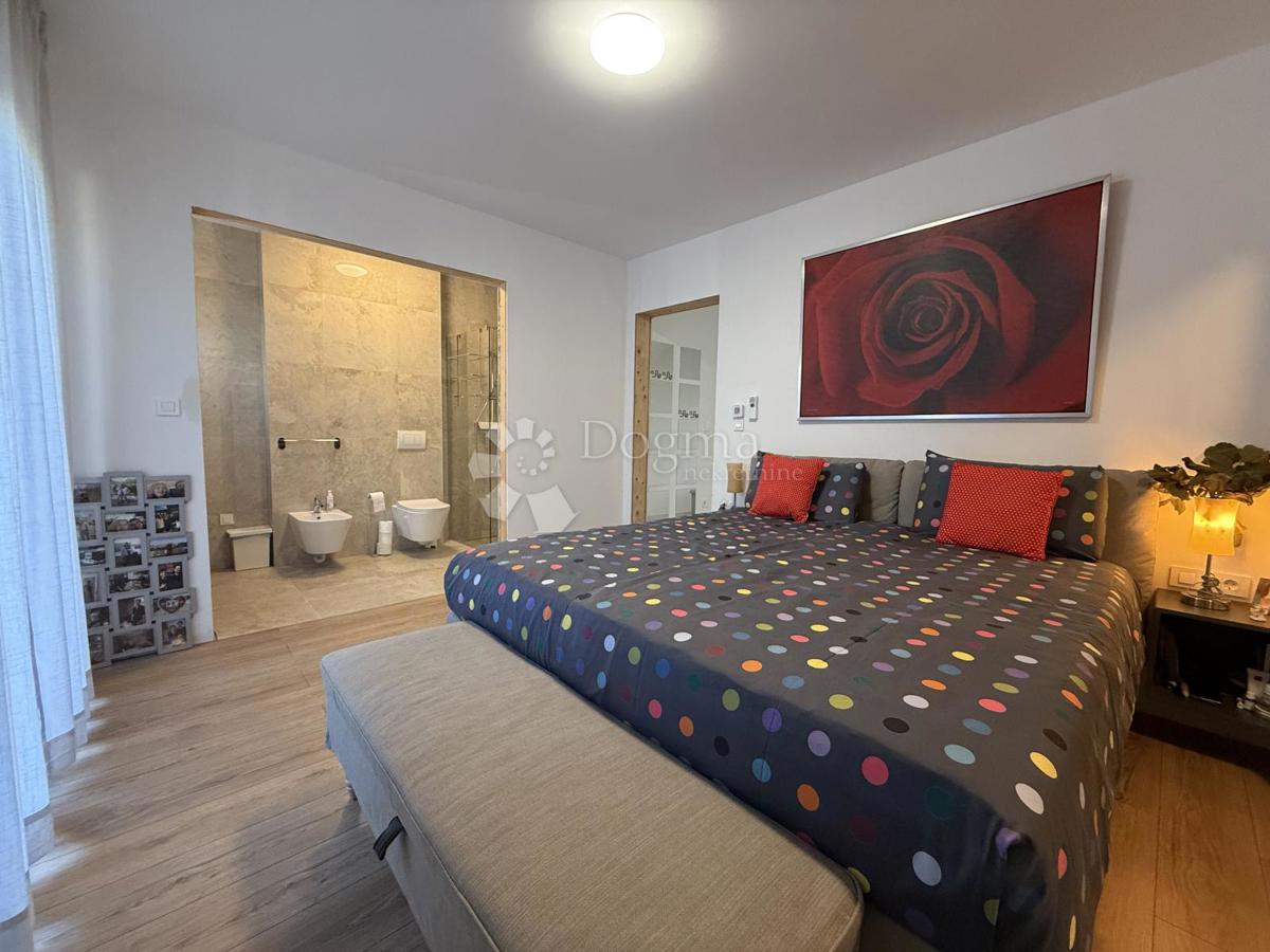 Hiša Banjole, Medulin, 200m2