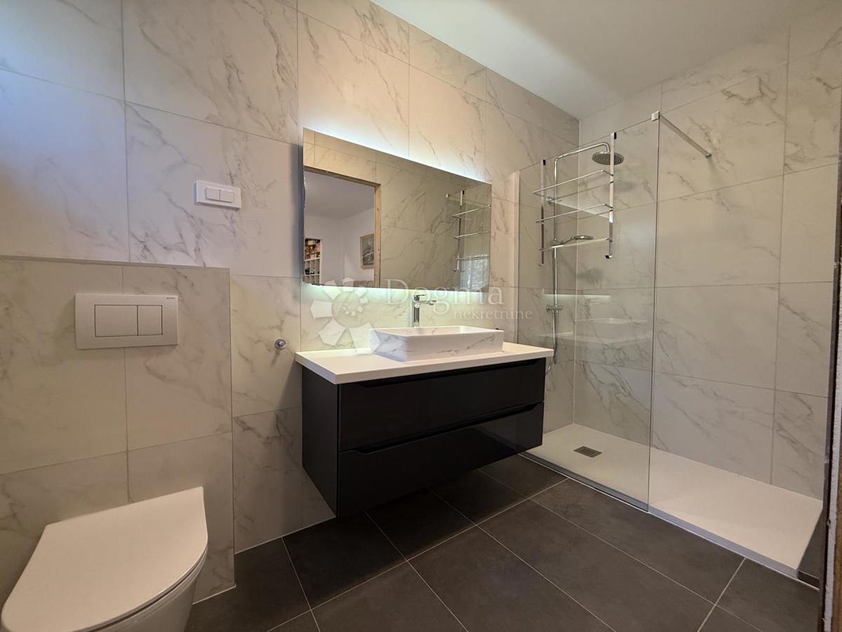 Hiša Banjole, Medulin, 200m2