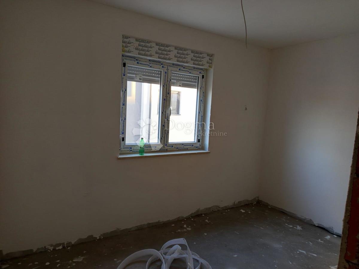 Novogradnja Valdebek 1. nadstropje - 102 m2