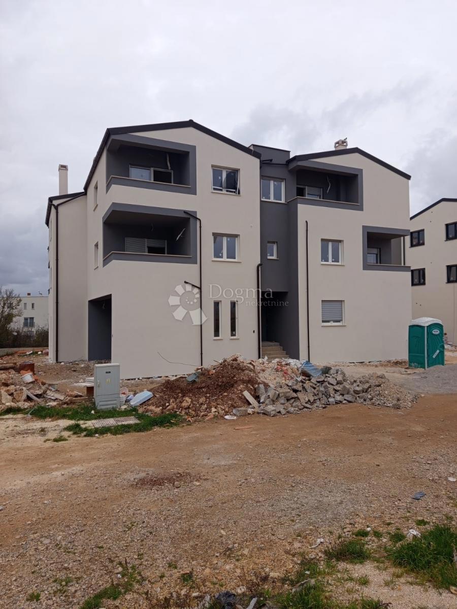 Novogradnja Valdebek 1. nadstropje - 102 m2