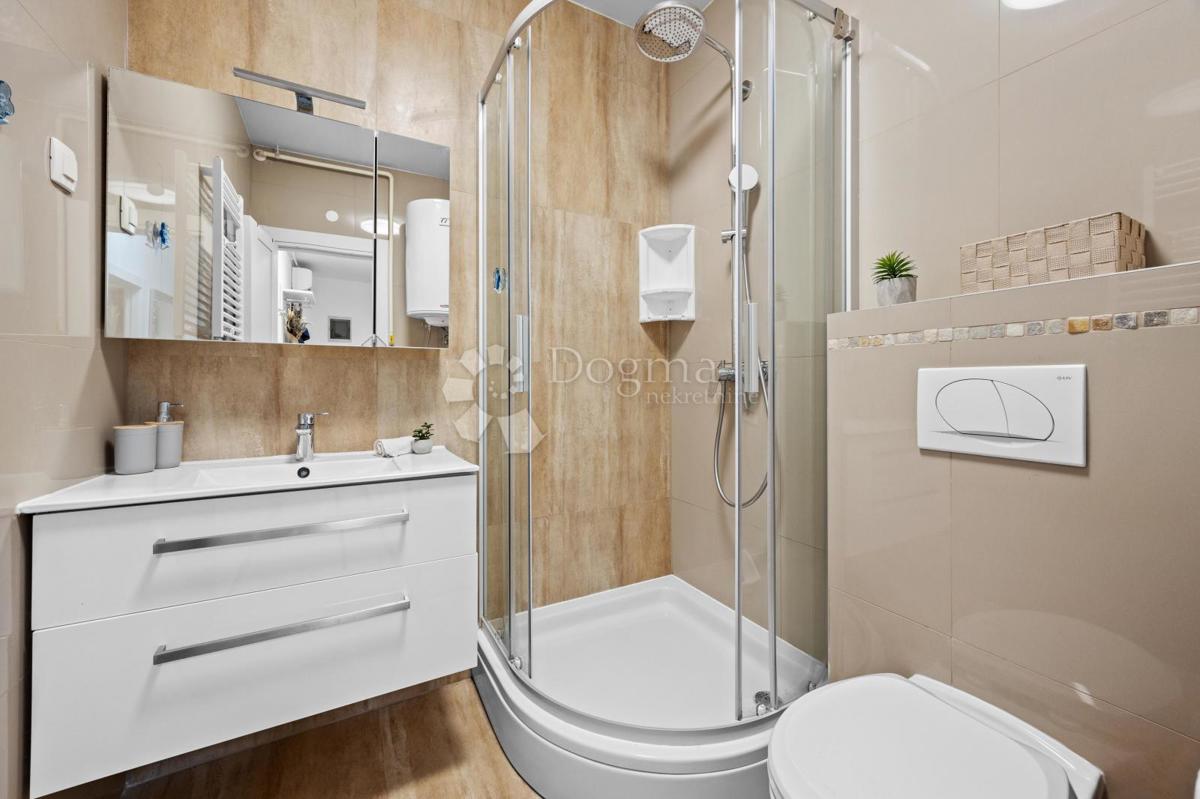 Stanovanje Centar, Pula, 55m2