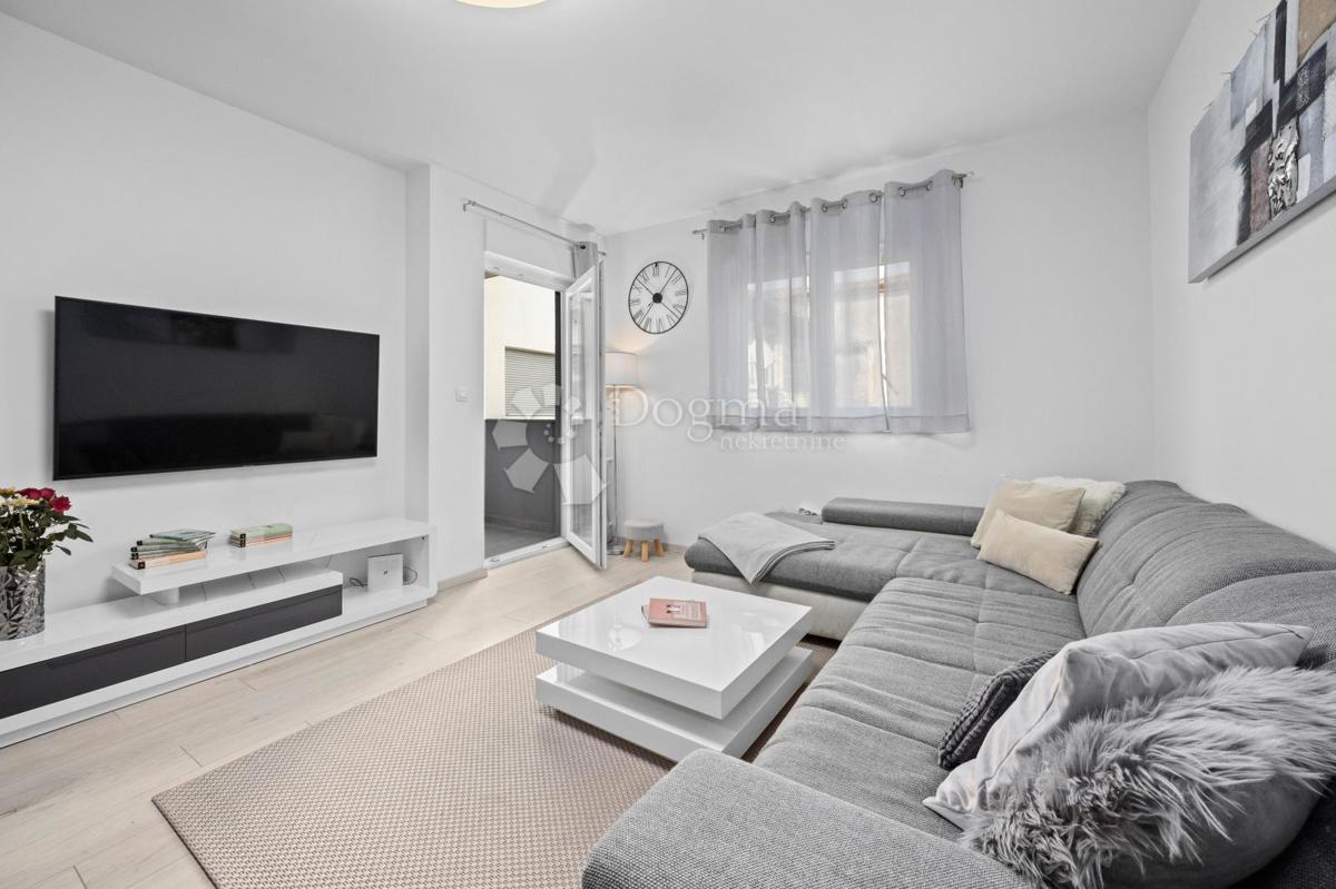 Stanovanje Centar, Pula, 55m2