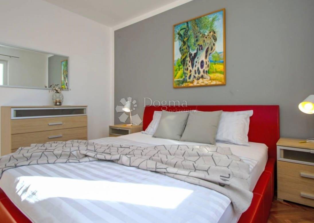 Hiša Tribunj, 548m2