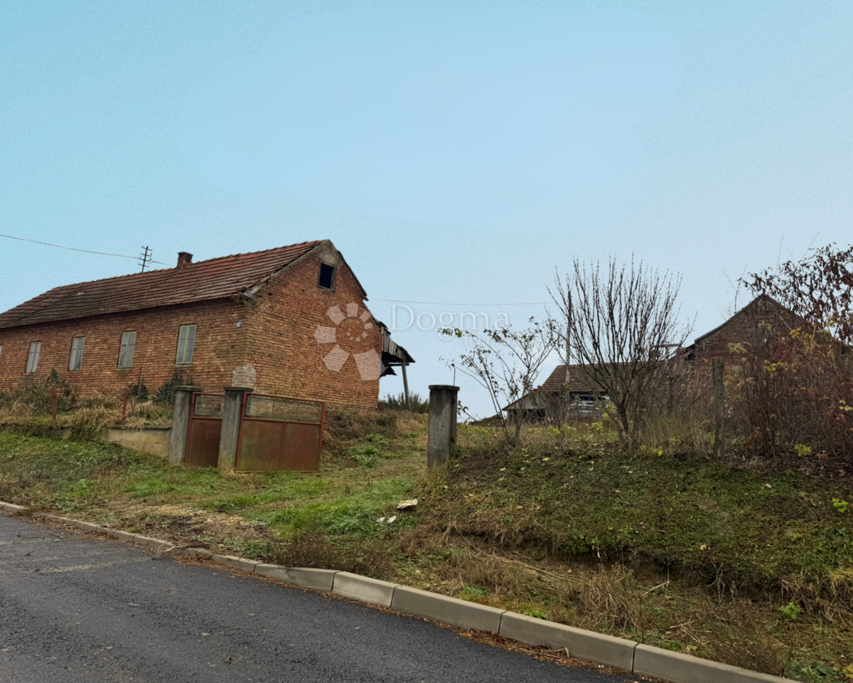 Hiša Starčevljani, Kapela, 125m2