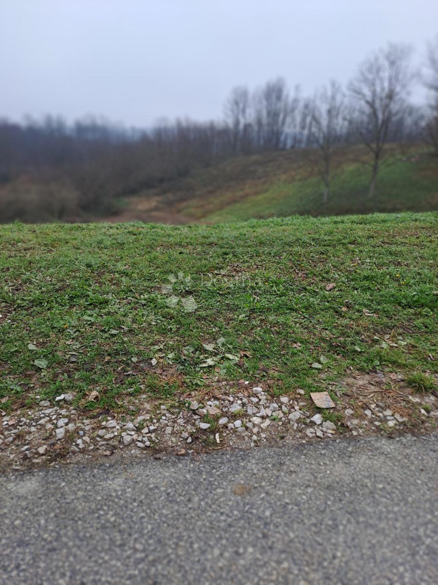 Zazidljivo zemljišče Turanj, Karlovac, 1.569m2