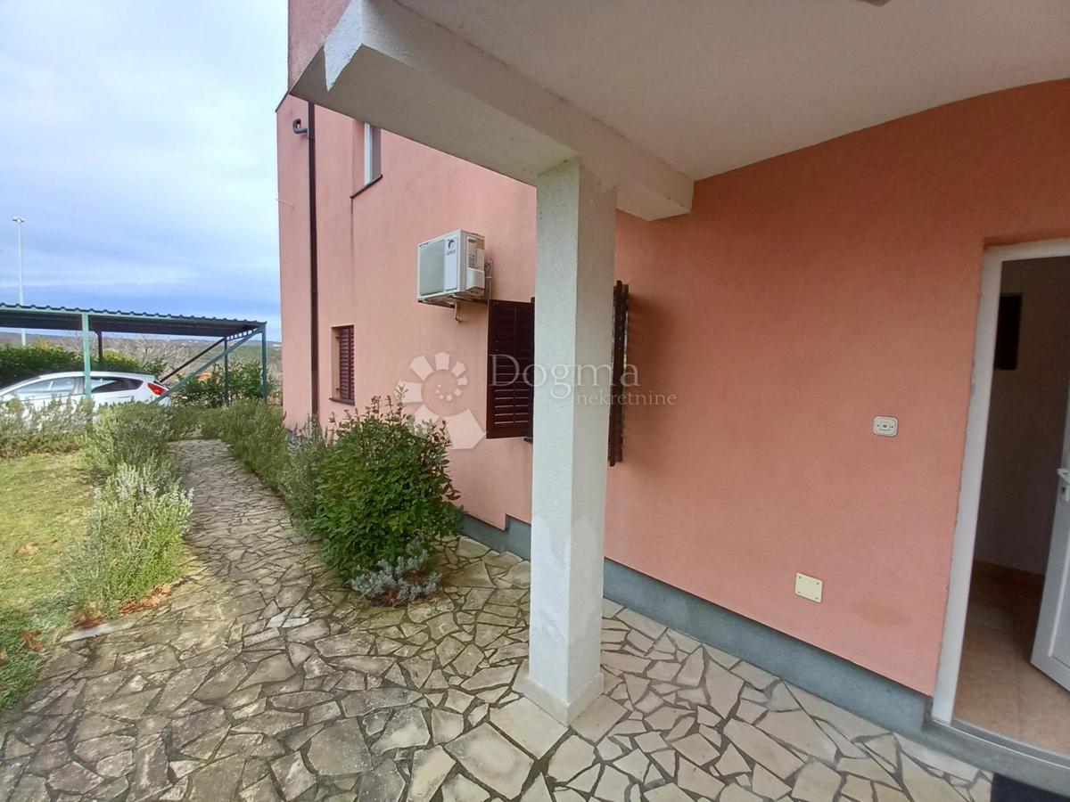 Istra, Labin, vila na mirni lokaciji