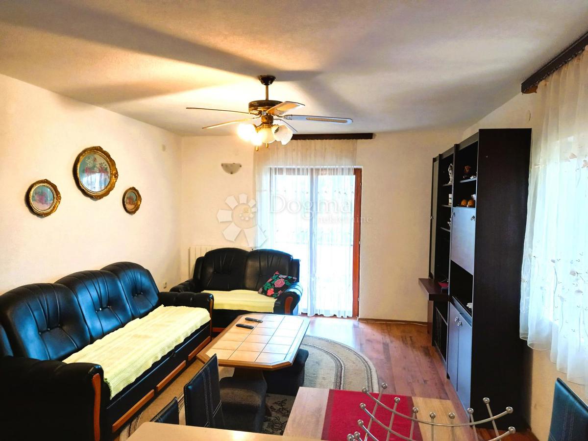 Istra, Labin, vila na mirni lokaciji