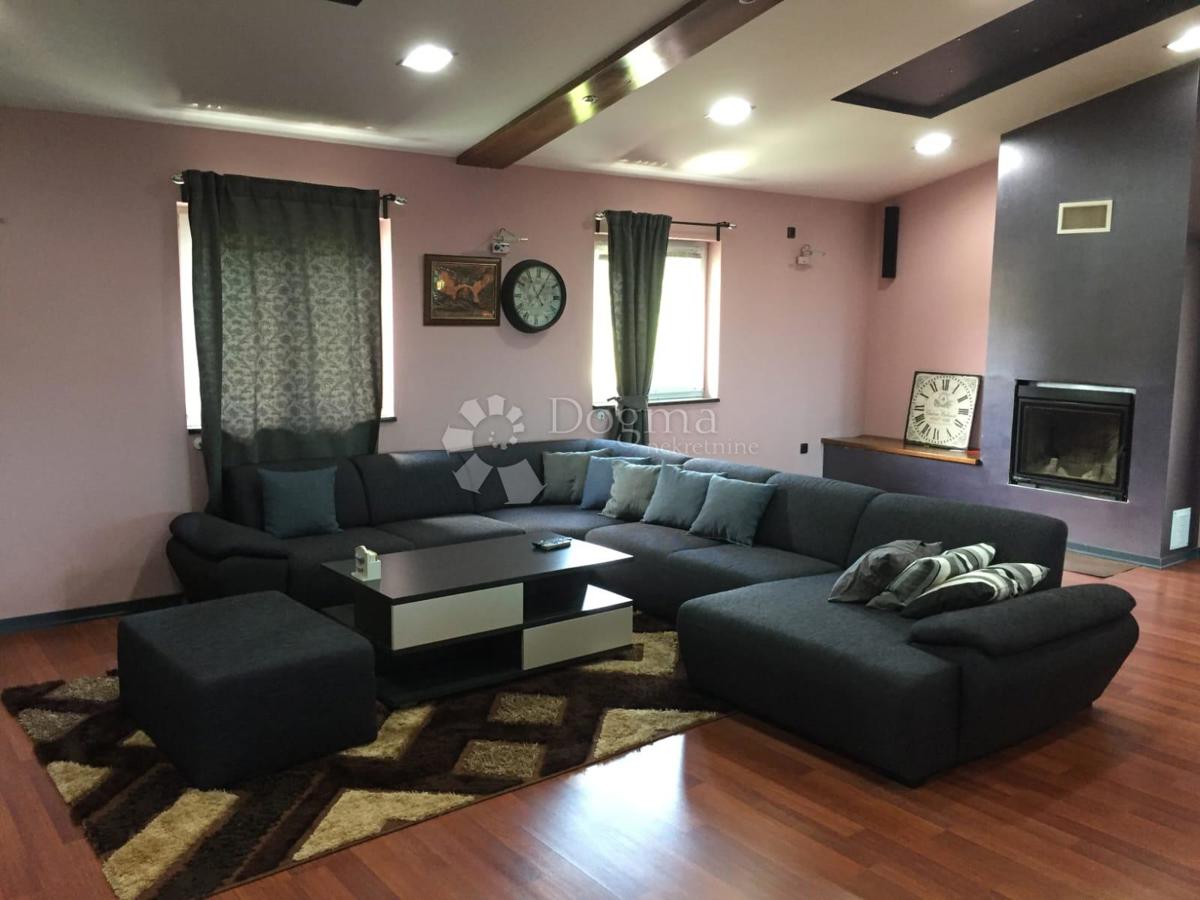 Istra, Labin, vila na mirni lokaciji