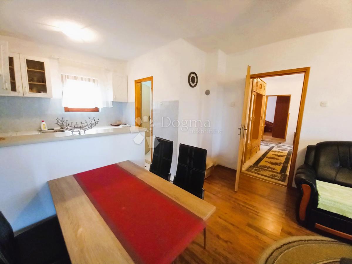 Istra, Labin, vila na mirni lokaciji