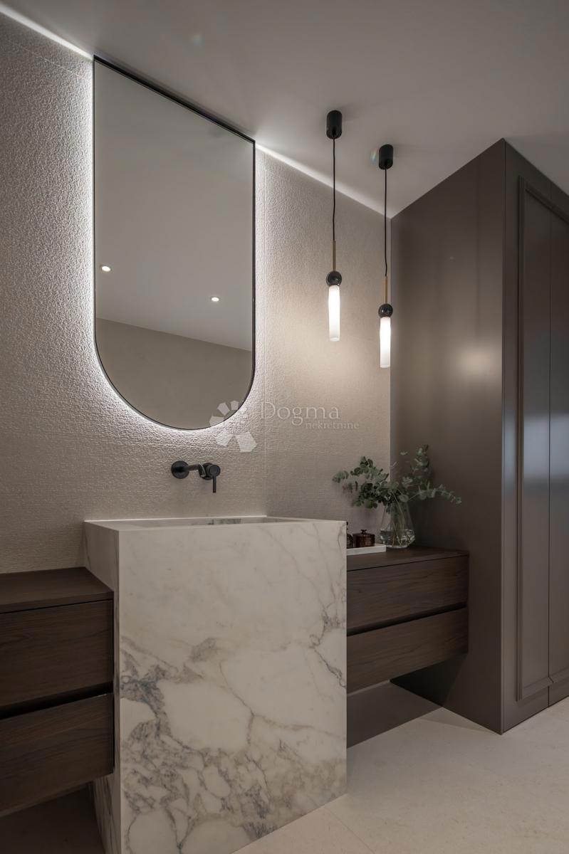 Stanovanje Rudeš, Trešnjevka - Sjever, 255m2