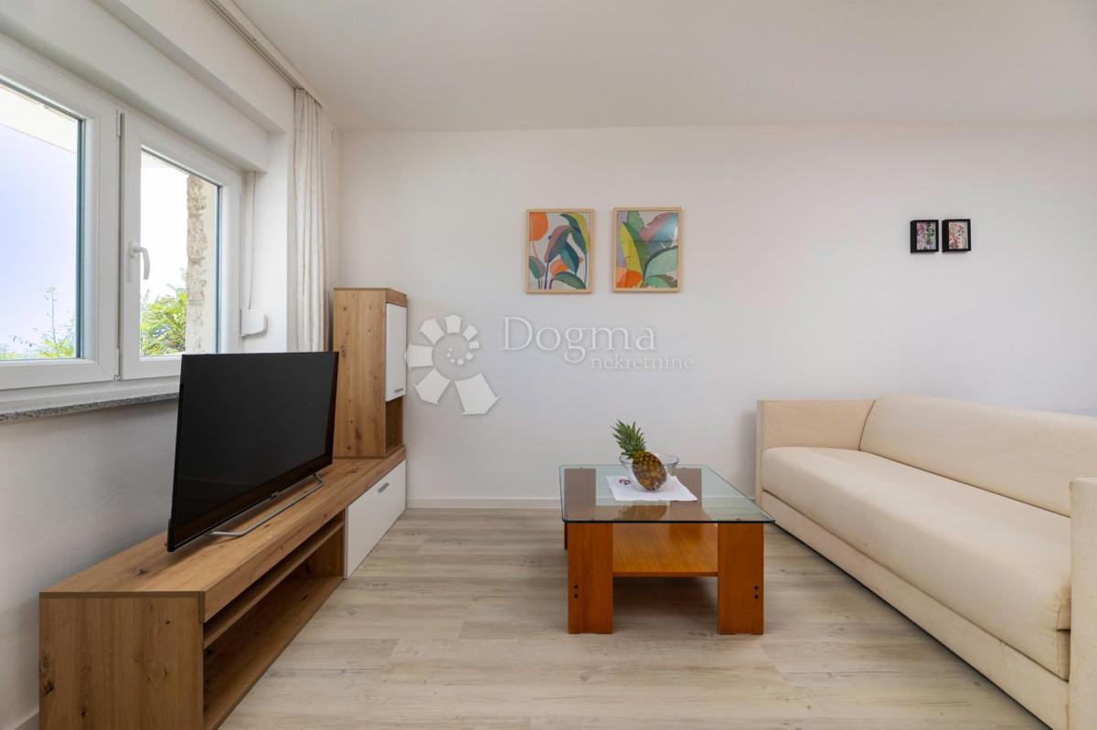 Hiša Povile, Novi Vinodolski, 250m2