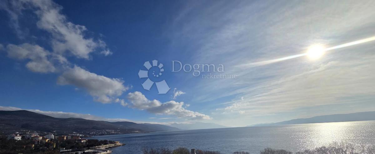 Hiša Povile, Novi Vinodolski, 250m2