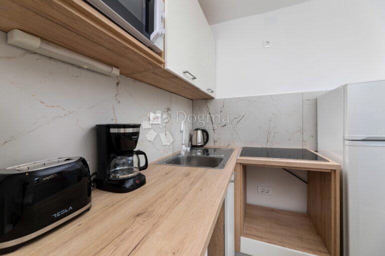 Hiša Povile, Novi Vinodolski, 250m2