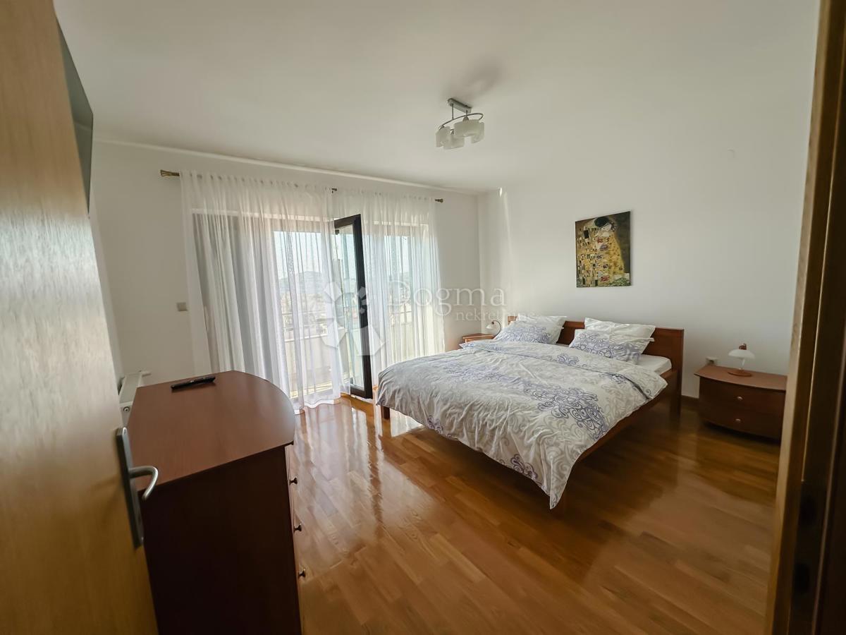 Stanovanje Crnica, Šibenik, 251,93m2