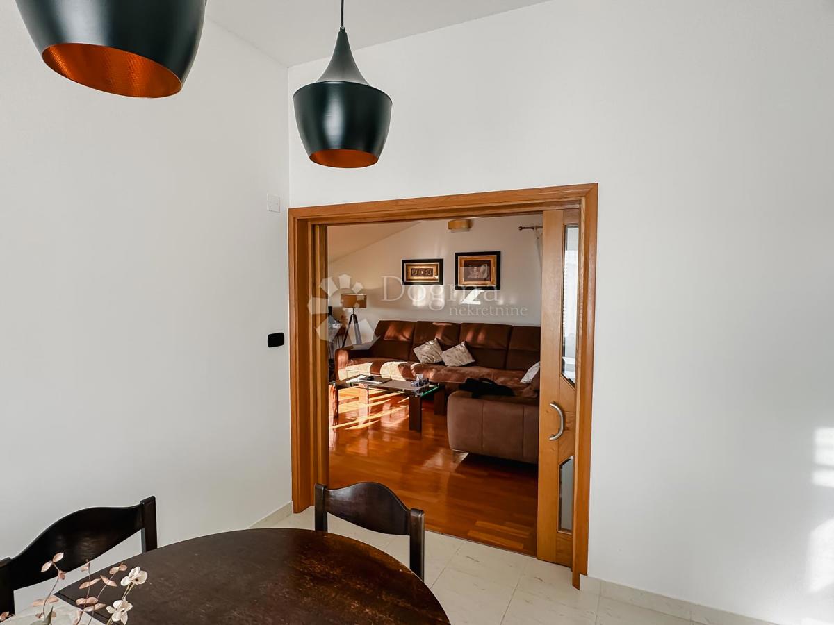 Stanovanje Crnica, Šibenik, 251,93m2