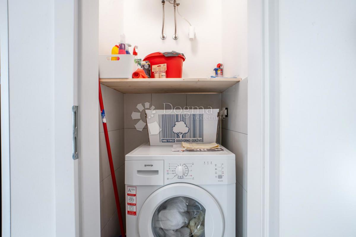 Stanovanje Centar, Rijeka, 66,86m2