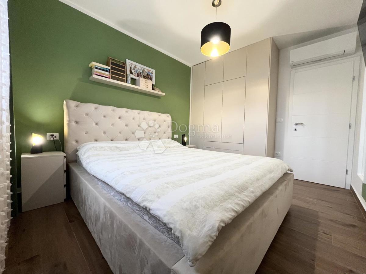 Stanovanje Novigrad, Novigrad, Novigrad, Istarska županija, 82,02m2