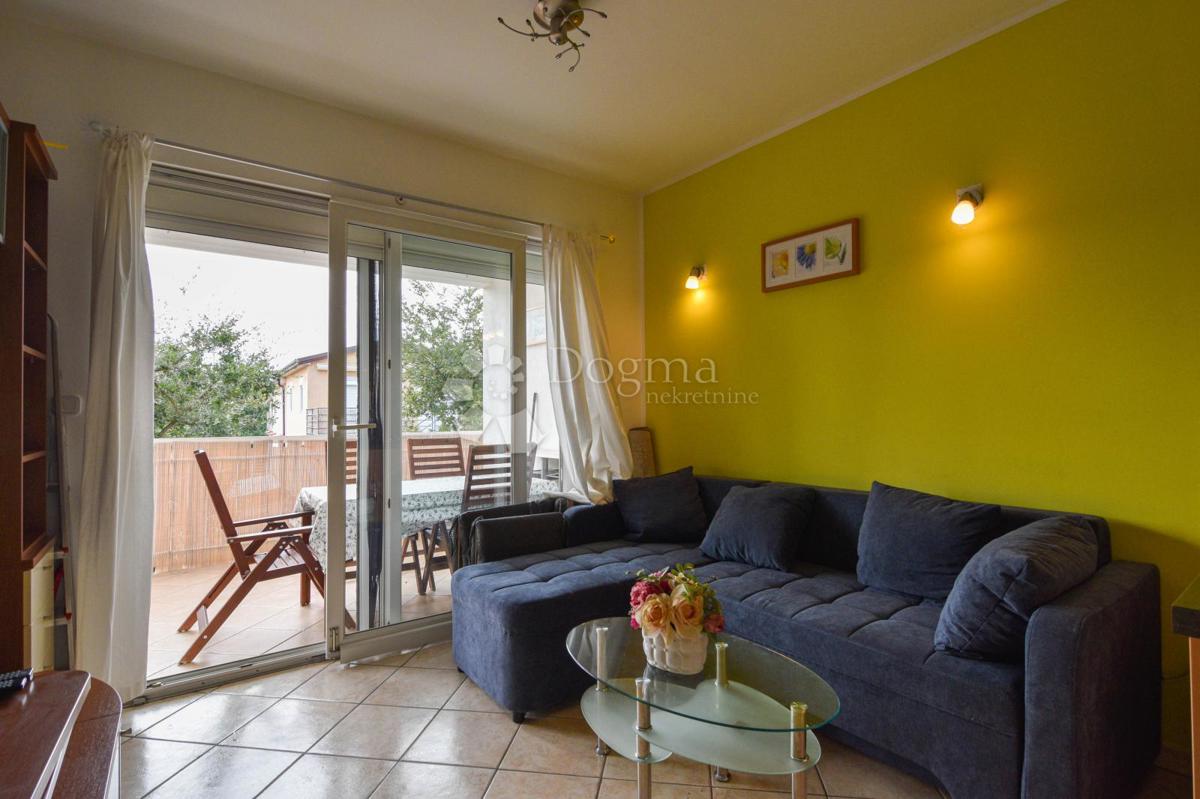 Stanovanje Novigrad, 42m2