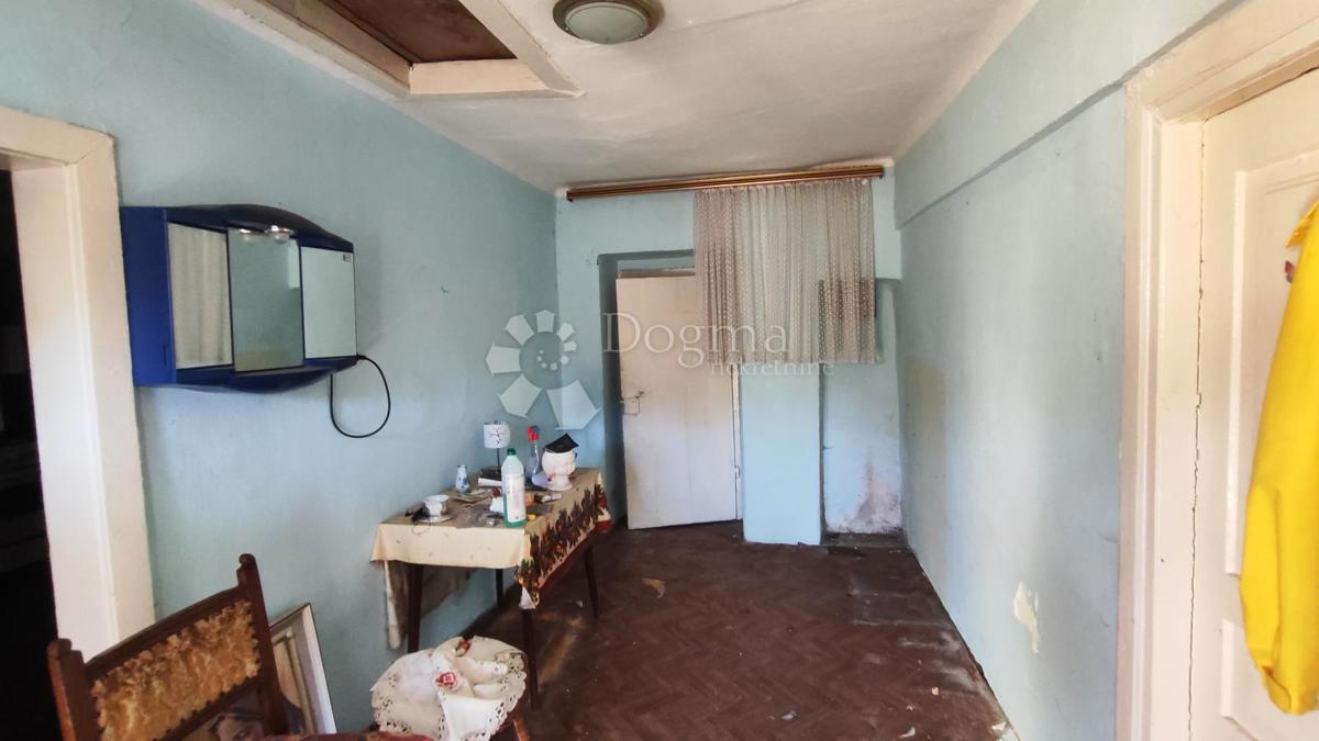 Hiša Jelenje, 226m2